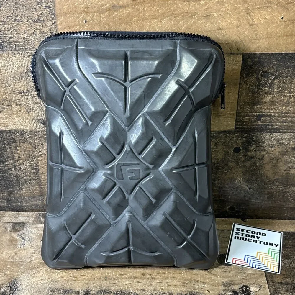 G-FORM iPad Extreme Sleeve FITS 7” x 9” tablet Special Poron Absorption